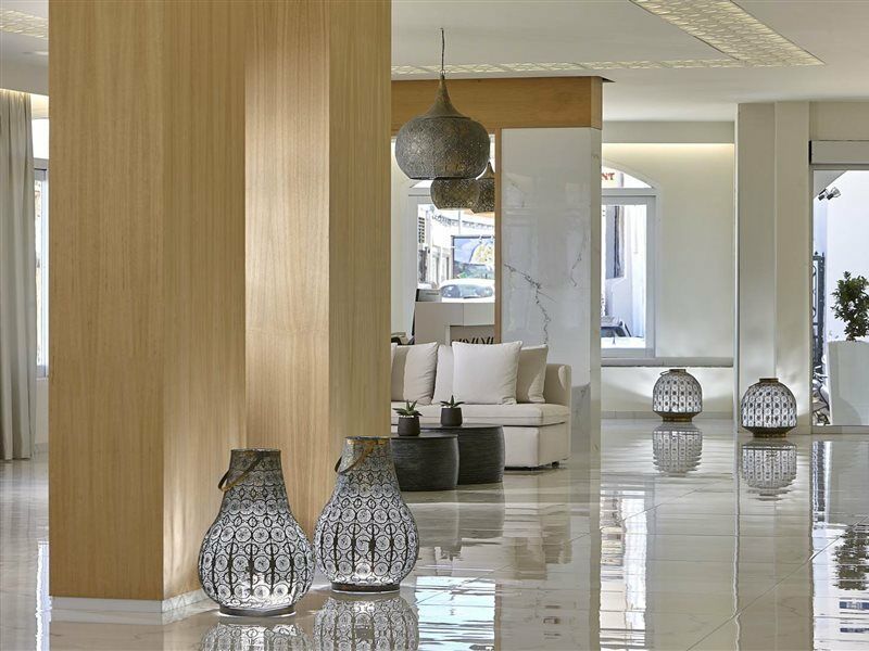 Vasia Boulevard (adults Only) הרסוניסוס